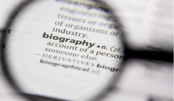 How to Write a Professional Bio That Draws Attention